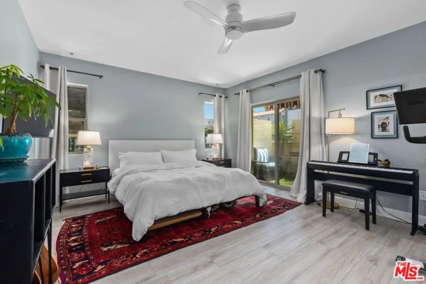 5037 Rosewood Avenue #101 photo 9