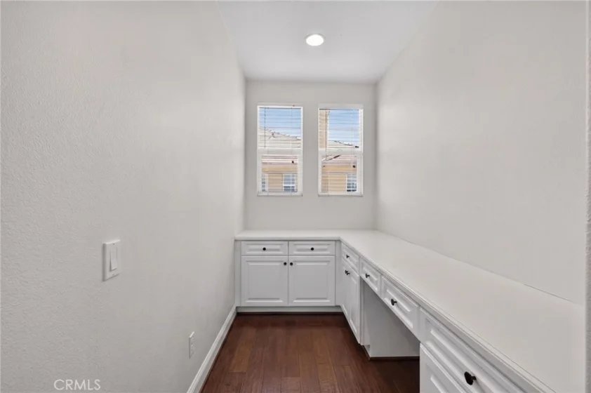 35960 Lindstrand Avenue #4 photo 8