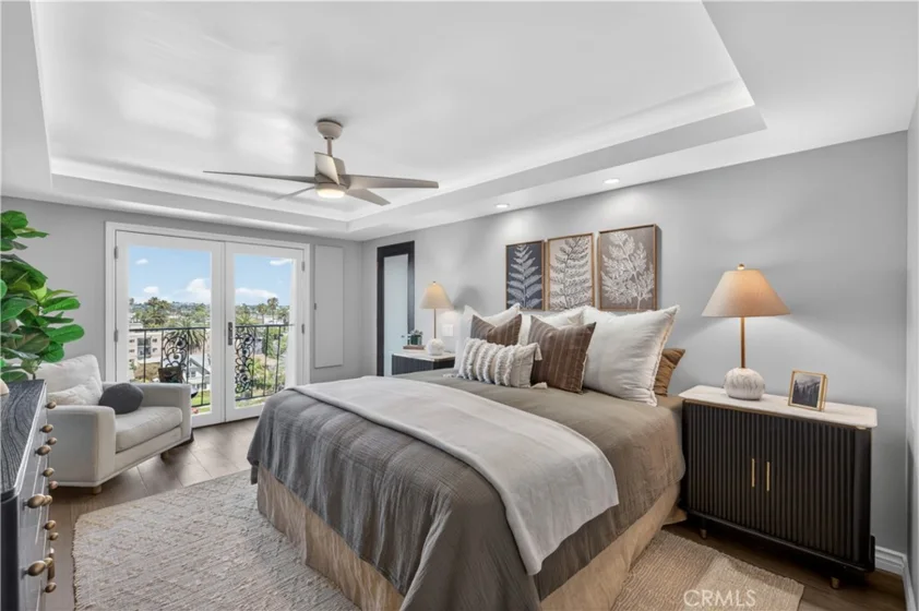 2601 E Ocean #807 photo 4