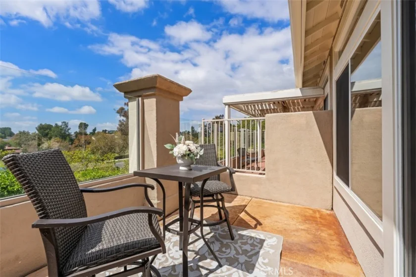 21724 San Leandro photo 18