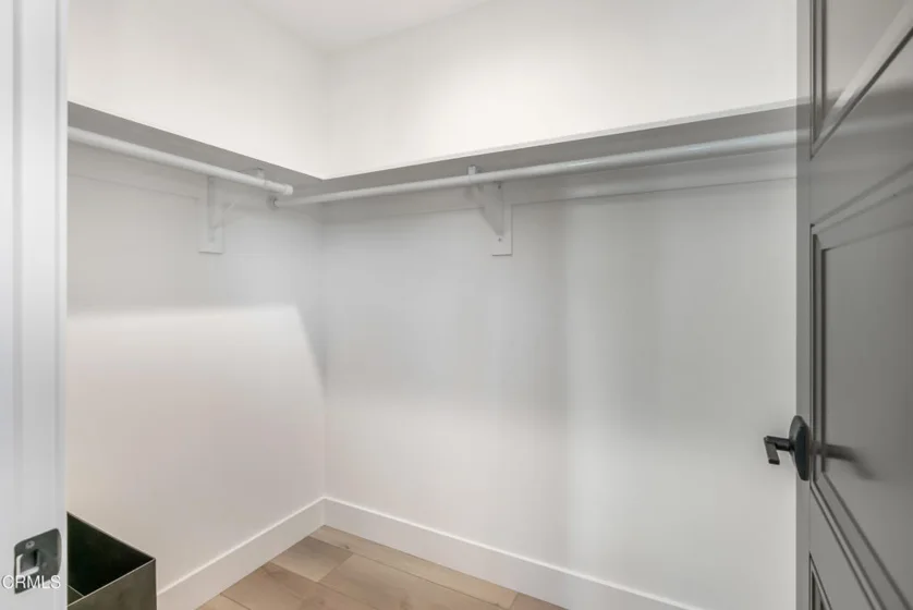 139 S Oak Knoll Avenue #301 photo 13