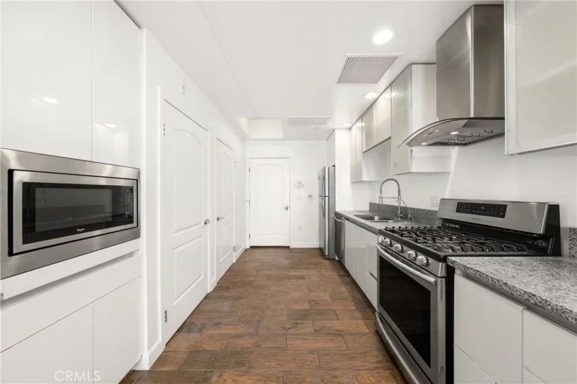 28 N 3rd Street #B510 photo 9