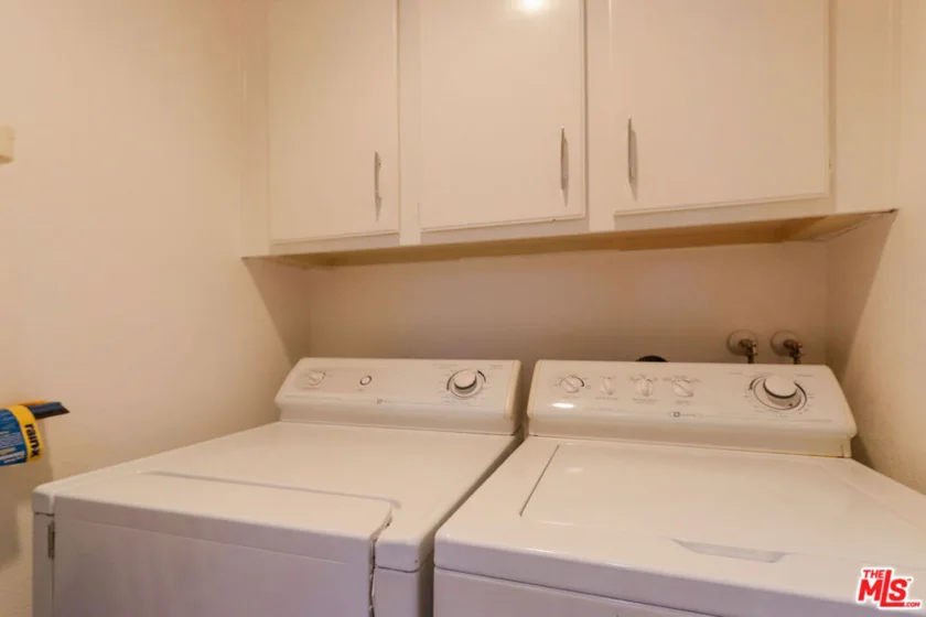 200 N Swall Drive #462 photo 20