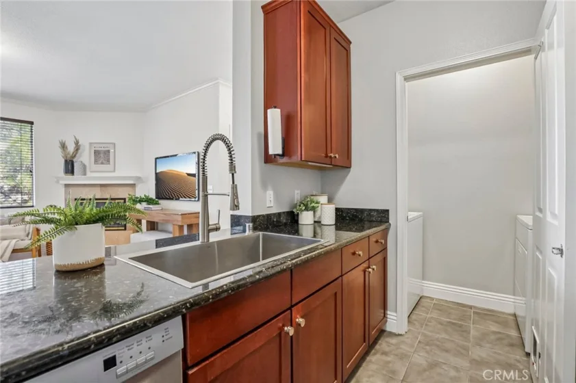 22681 Oakgrove Unit 233 photo 10