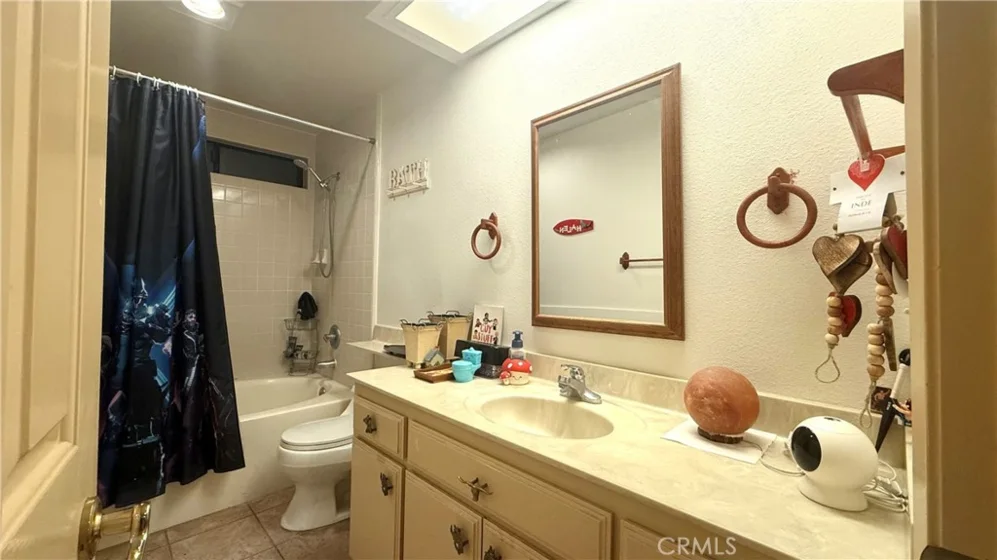 43170 Wall #E photo 6