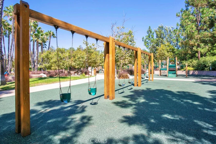 20 Leucadia photo 26