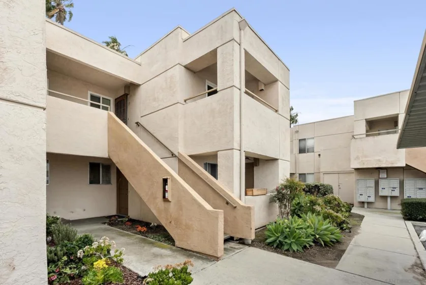 830 Broadway #15 photo 19