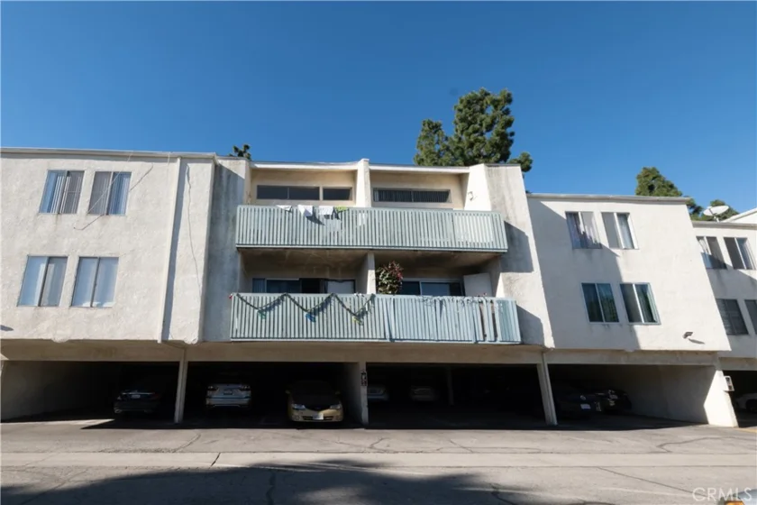5700 Etiwanda Avenue #149 photo 30