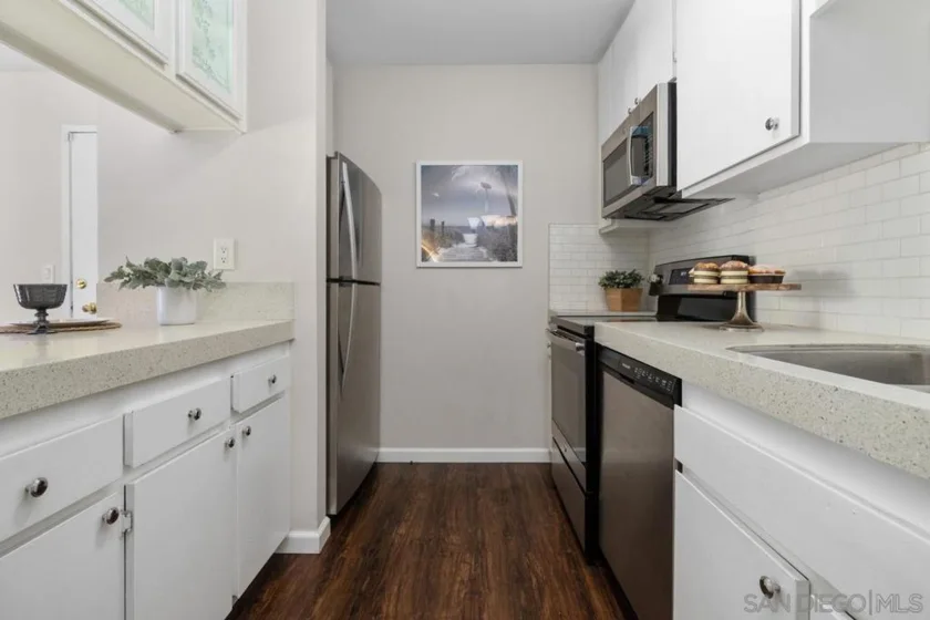 5700 Baltimore #144 photo 13