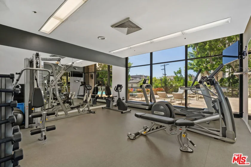 10750 Wilshire Boulevard #401 photo 32