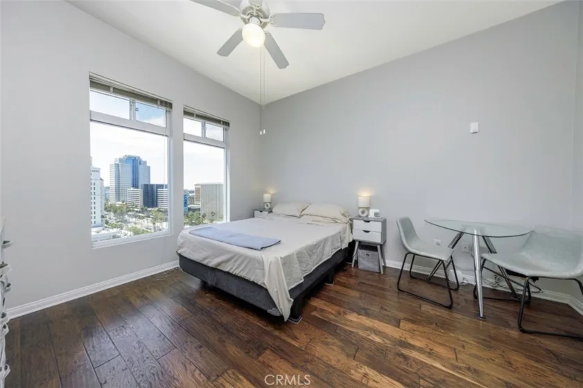 388 E Ocean Boulevard #1415 photo 15