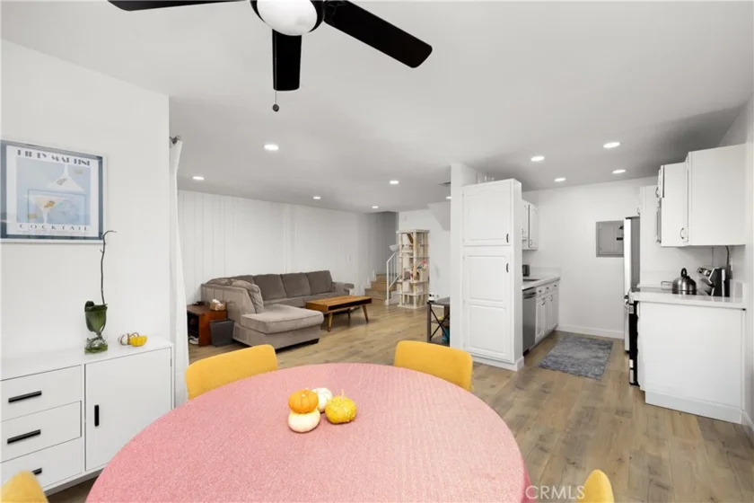 10757 Hortense #307 photo 6