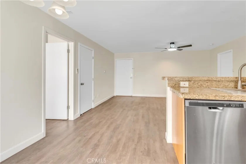 18530 Hatteras #226 photo 9