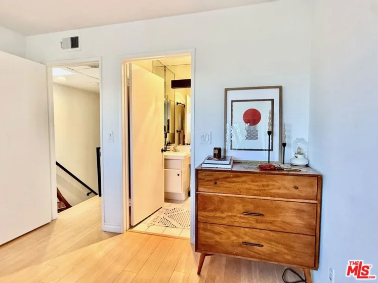 2500 Abbot Kinney Boulevard #6 photo 31