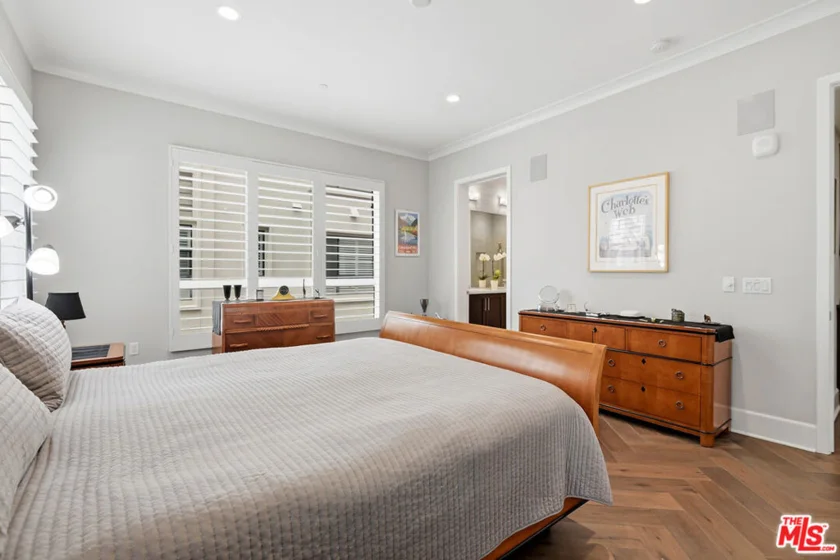 12775 Bluff Creek Drive #1 photo 9