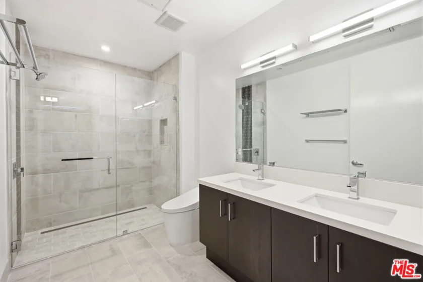 4140 Glencoe Avenue #516 photo 11