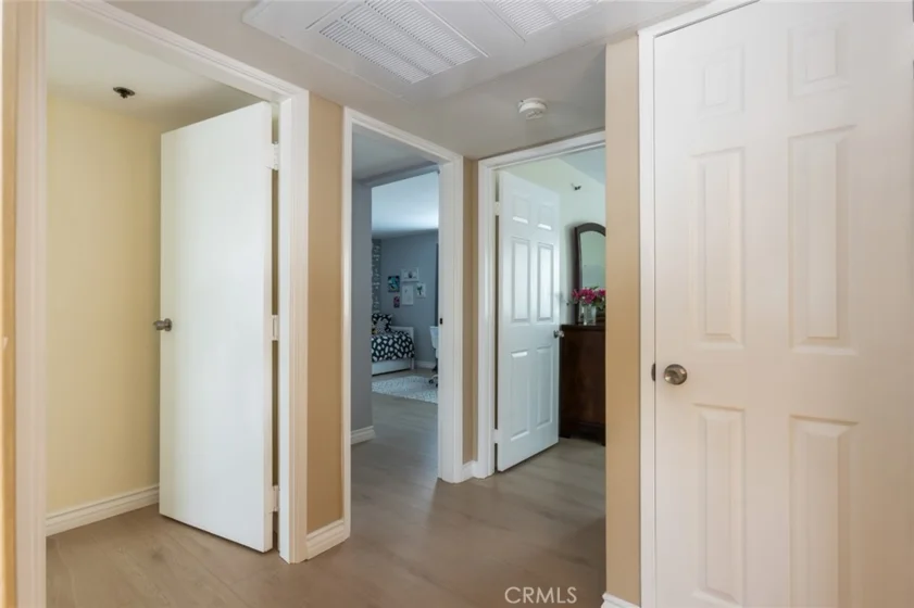 726 Elm Avenue #404 photo 20
