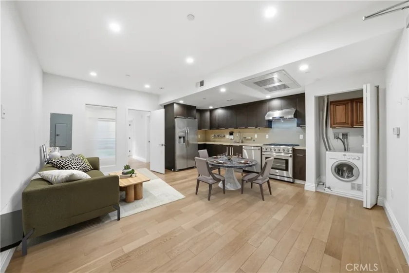 2939 Leeward Avenue #311 photo 13