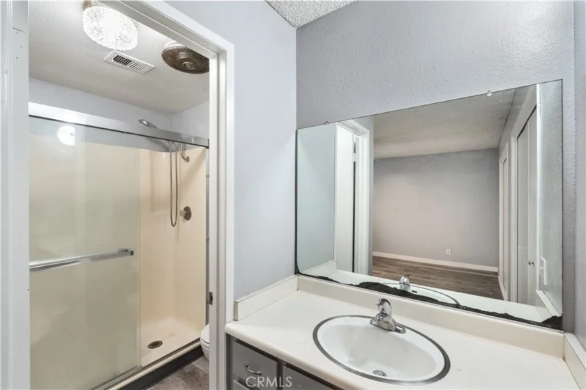 303 W Linda Vista Avenue #19 photo 12