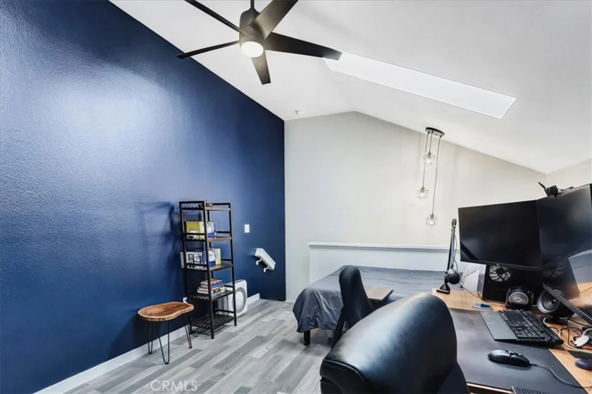 883 W 34th #N photo 22