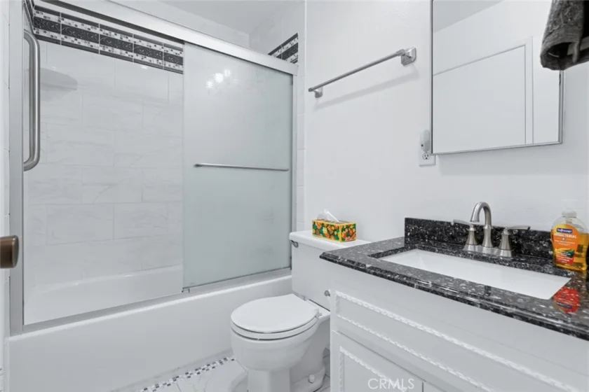 7043 Fulton Way photo 19