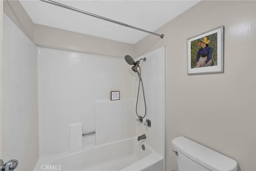 12 Ashwood photo 18