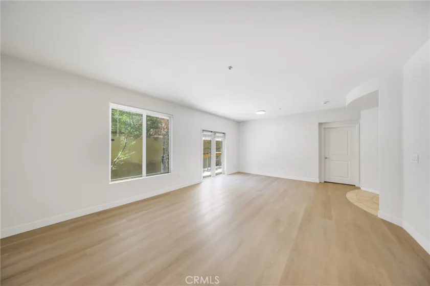 128 N Oak Knoll #111 photo 21