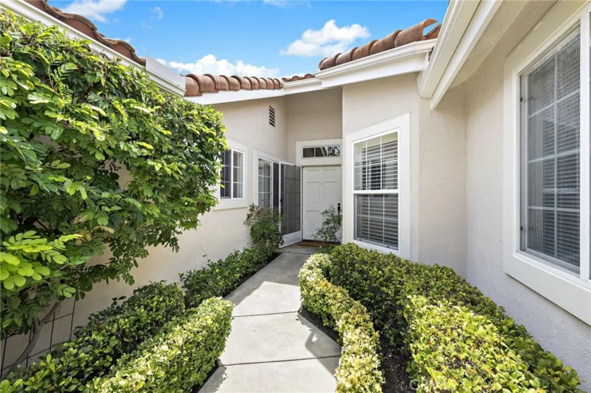21734 San Leandro photo 4