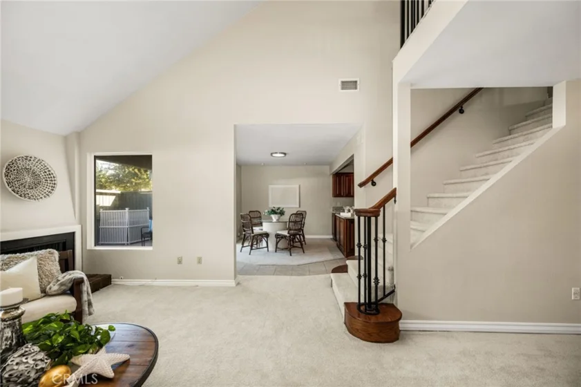 12632 Romaine Way photo 6
