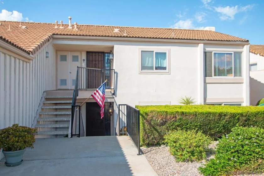 17446 Plaza Cerado #68 photo 1
