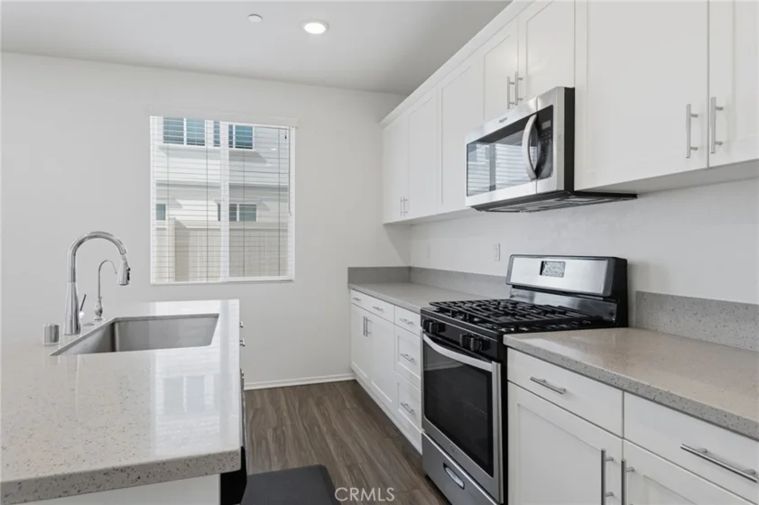 24914 Gossamer Court photo 12