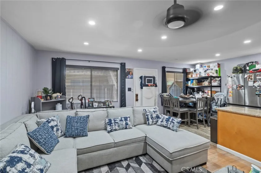3301 Santa Fe Avenue #50 photo 2