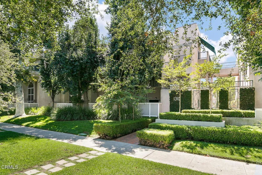 1310 E Orange Grove Boulevard #312 photo 1