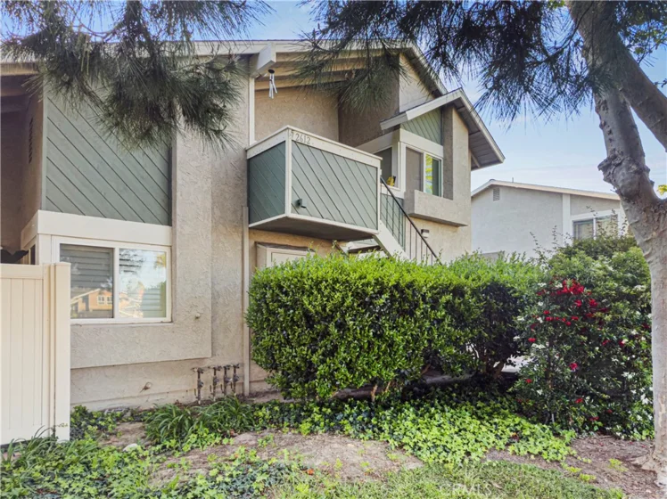 2612 W Northwood #40 photo 1