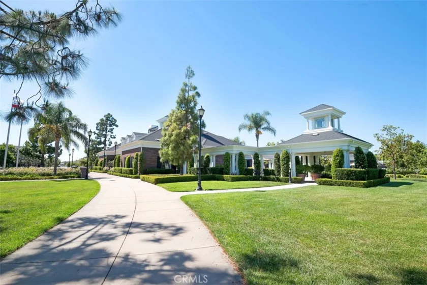 1487 Montgomery photo 43