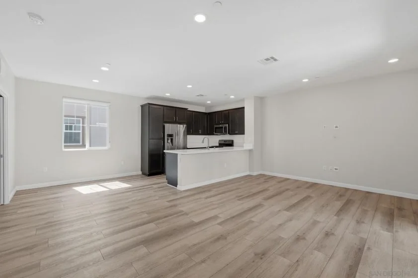 1585 San Alfonso photo 3