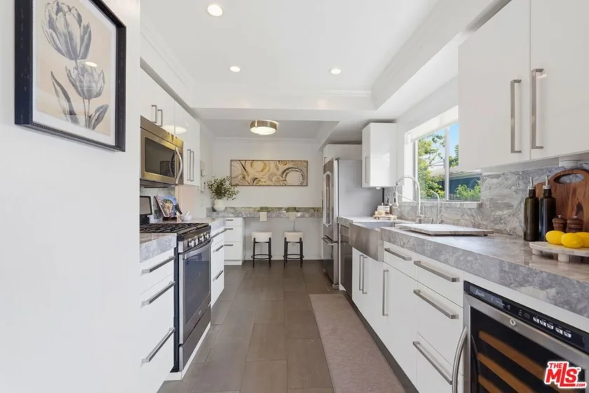 1613 Manning Avenue #1 photo 9