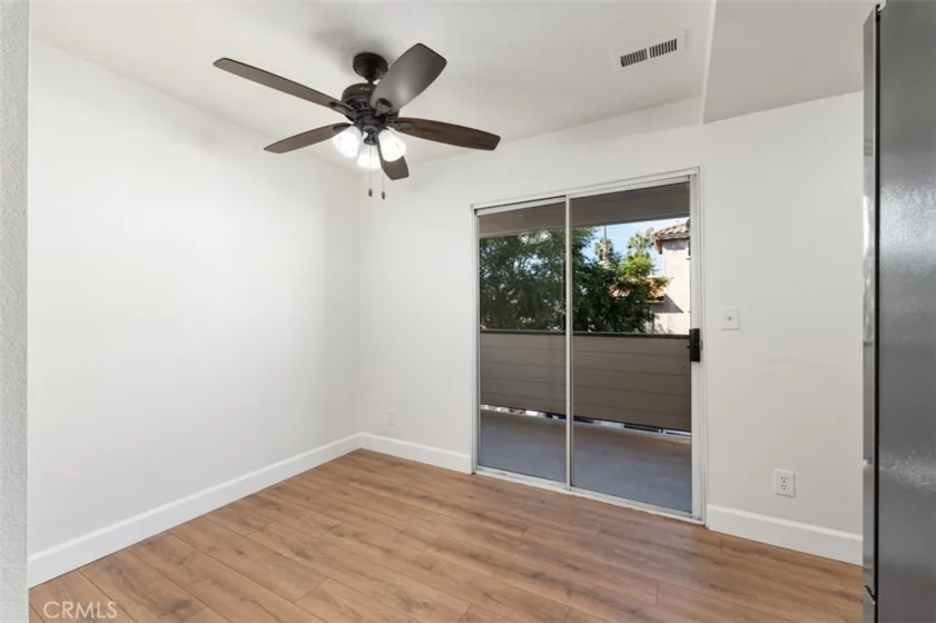 569 E Street #1 photo 11