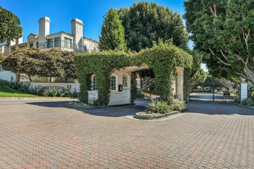 5117 Renaissance Avenue #D photo 28