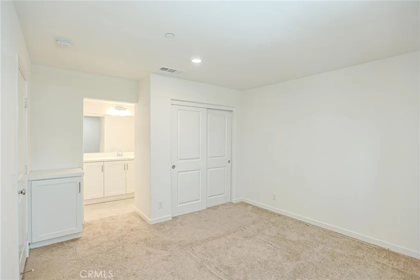 295 Vista Drive #87 photo 4