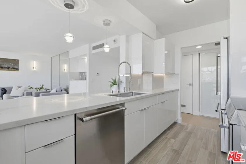 201 Ocean Avenue #1910B photo 11
