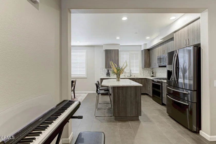 383 Arden Avenue #2 photo 17