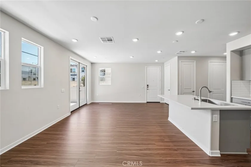 3175 Teralina Circle photo 12