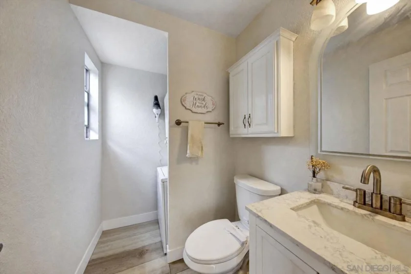 4777 Seminole Drive #119 photo 28