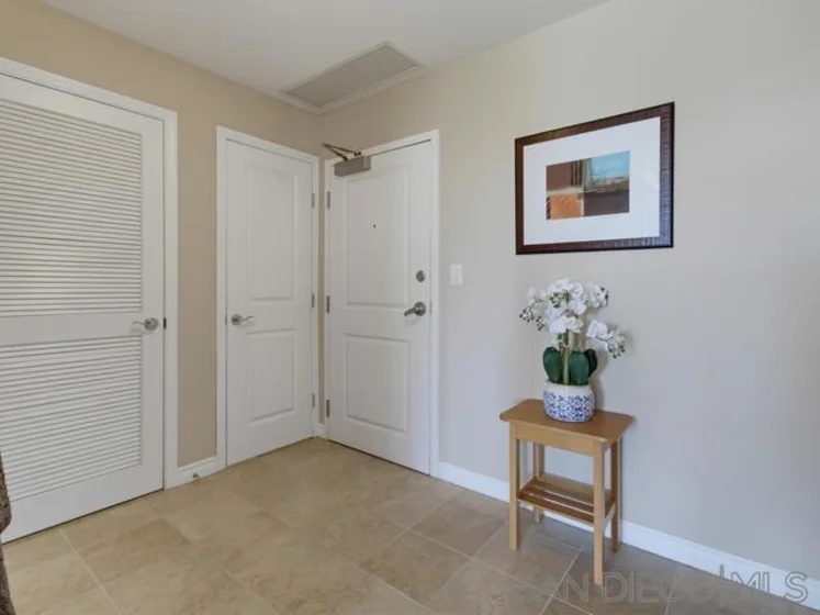 475 Redwood Street #403 photo 5