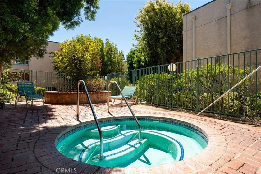 18307 Burbank Boulevard #92 photo 11
