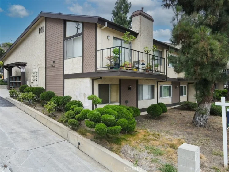 1810 West Garvey Avenue #B photo 1