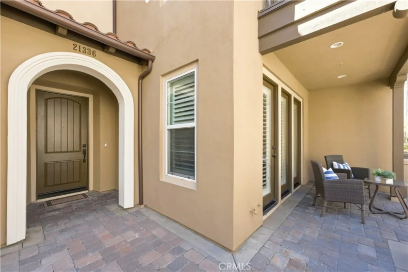 21336 Veleta Circle photo 5
