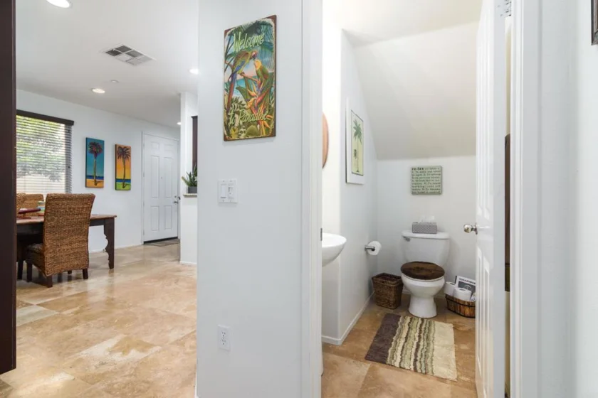 27494 Hazelhurst Street #2 photo 8