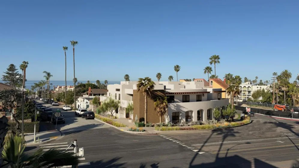 6710 La Jolla Boulevard #106 photo 8